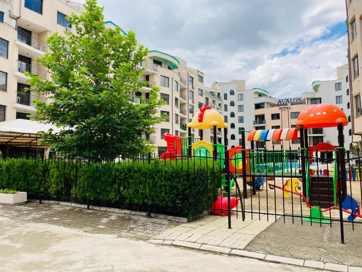 Good Vibes Apartment Avalon Слънчев бряг Екстериор снимка